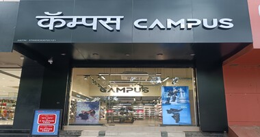 shoe store in solapur