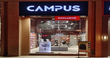 shoe store in vapi